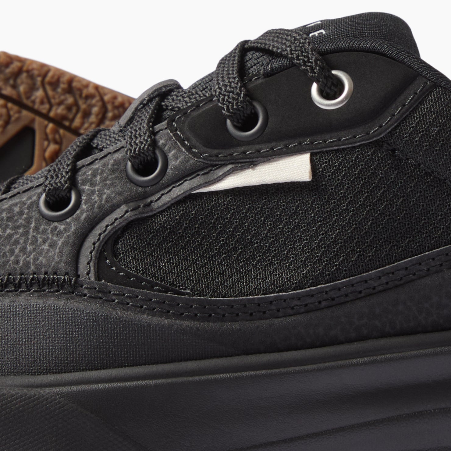 Fanning Shoe - Image 10